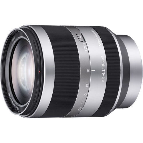 Sony E 18-200mm f/3.5-6.3 OSS Objektiv - Frontansicht
