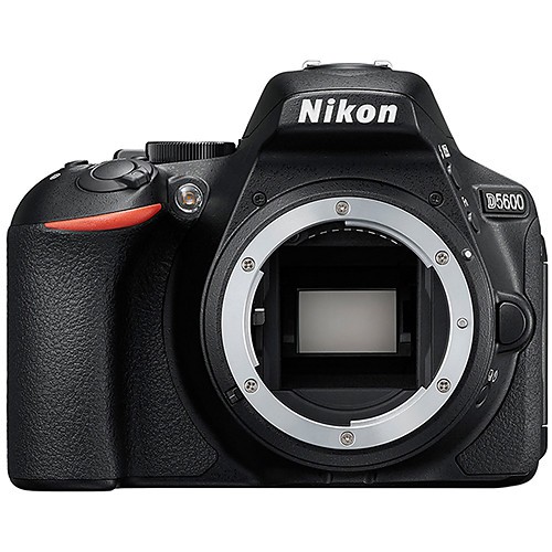 Nikon D5600 Gehäuse - Frontansicht